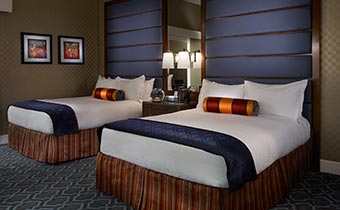 queen queen guest room