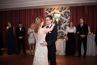 Joanna + Glenn First Dance - JadeNikkolePhotography